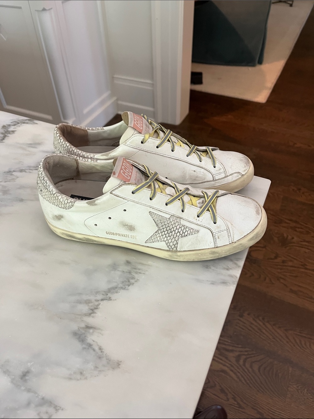 Authentic Golden Goose Sneakers size 41